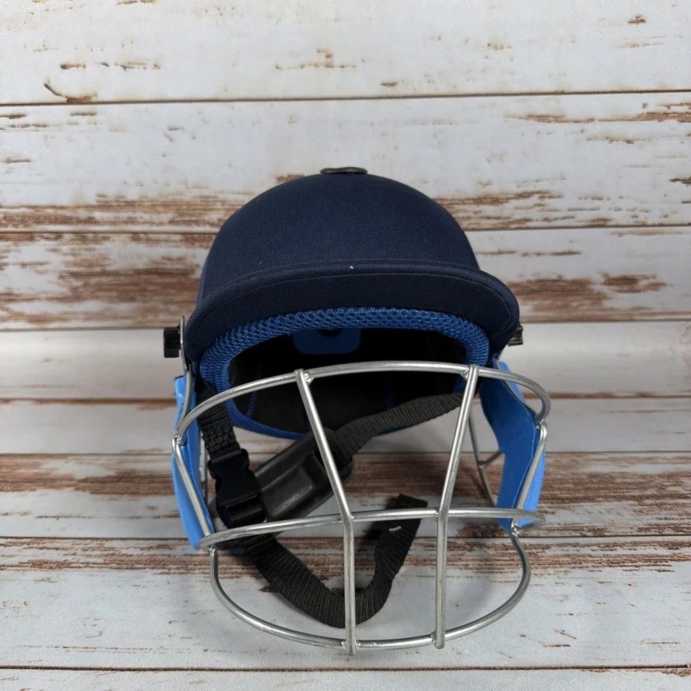SG Cricket Helmet Lightweight & Protective Adult Size Small Used